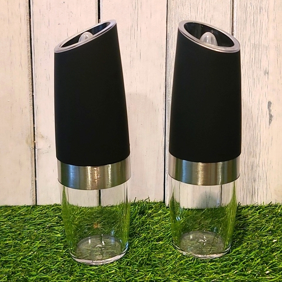 SALT PEPPER MILL Battery Operated Adjustable Grinder Corseness NWT Blue LED - Picture 2 of 11